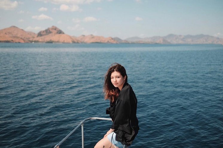 Liburan Wulan Guritno dan Shaloom Razade. (Instagram/@sharazaaa)