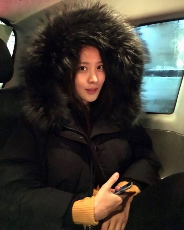 Claudia Kim. (Instagram/@claudiashkim)