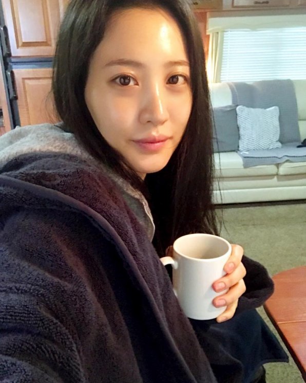 Claudia Kim. (Instagram/@claudiashkim)