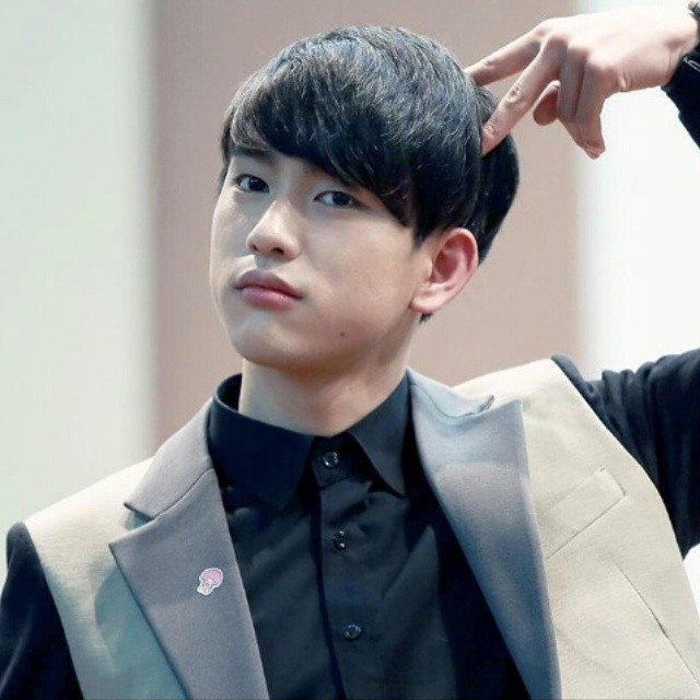 Park Jin Young (Instagram/@jinyoung.got7)
