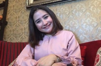 Kebiasaan Aneh 5 Seleb Tanah Air, Prilly Latuconsina Suka Cium Ketiak