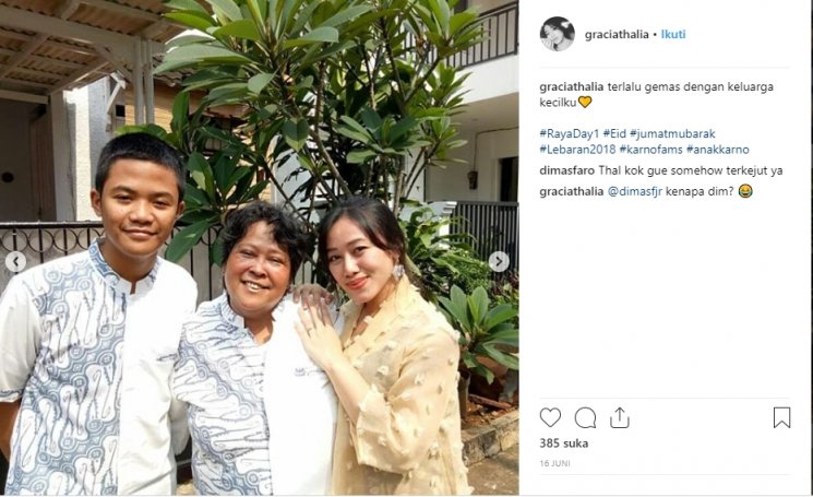Suti Karno dan dua anaknya (Instagram/@graciathalia)
