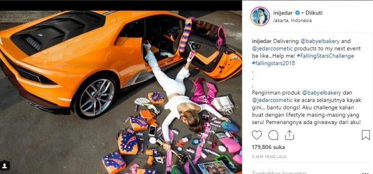 Jessica Iskandar lakukan Falling Stars Challenge (Instagram/@inijedar)