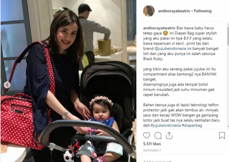 Andi Soraya bersama putrinya. (Instagram/@andisorayabeatrix)