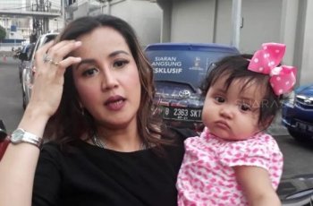 Seru, 4 Artis Ini Melahirkan Bertepatan dengan Tanggal Nikah
