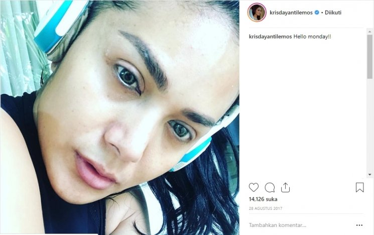 Wajah Krisdayanti tanpa makeup. (Instagram/@krisdayantilemos)