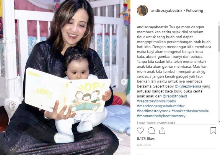 Andi Soraya bersama putrinya. (Instagram/@andisorayabeatrix)