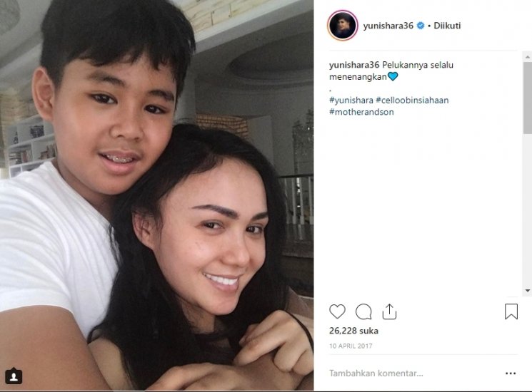 Wajah Yuni Shara tanpa makeup. (Instagram/@yunishara36)