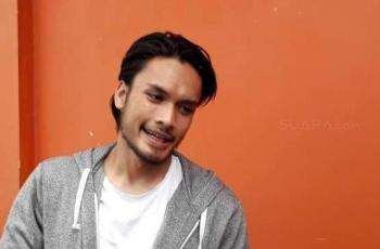 Takut Baper, 5 Pasang Seleb Ini Saling Unfollow Instagram Pasca Putus
