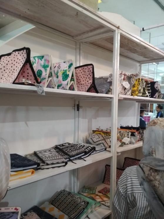 Tenant Sendean di Atrium Land of Leisures 2018. (Matamata.com/Uni Irmagani)