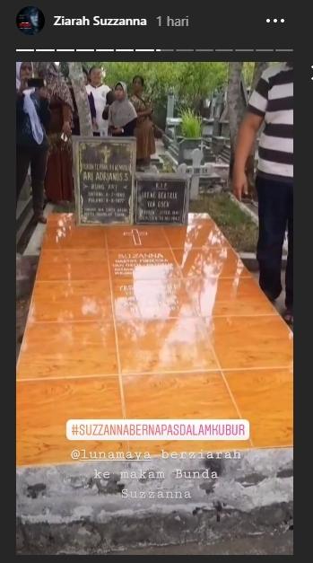 Makam Suzzanna. (Instagram/@soarayaintercinefilms)