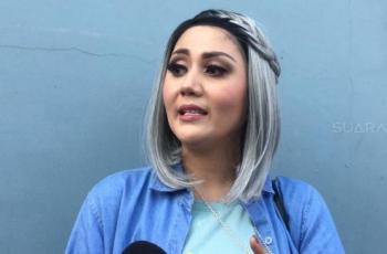 Aksinya Tengah Disorot, 5 Pesona Pedangdut Aida Saskia
