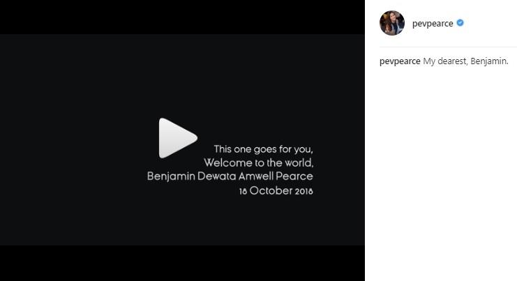 Pevita Pearce kenalkan ponakan barunya. (Instagram/@pevpearce)