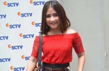 Jengkel, Prilly Latuconsina Setop Pamer Kemesraan di Instagram