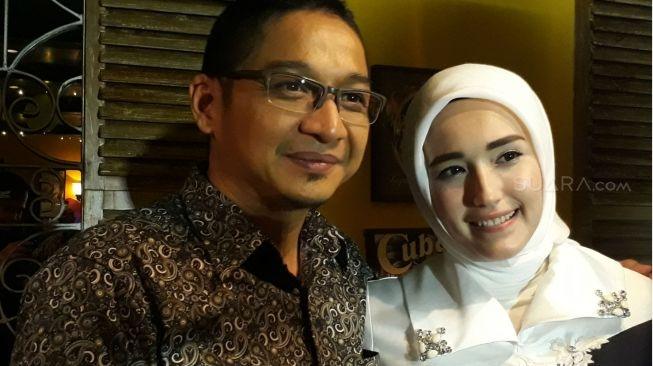 Pasha Ungu dan Adelia Wilhelmina (Suara.com/Wahyu Tri Laksono)