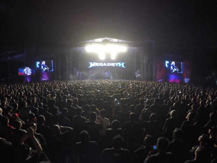 Penampilan Megadeth di atas panggung JogjaROCKarta 2018, Stadion Kridosono, Yogyakarta, Sabtu (27/10/2018). (Rajawali Indonesia Communication)