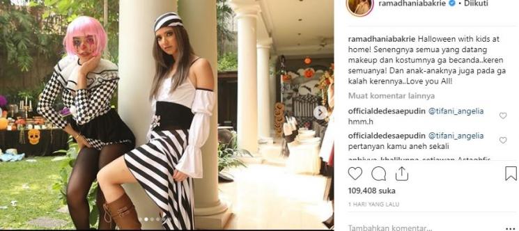 Pesta Halloween Girl Squad. (Instagram/@ramadhaniabakrie)