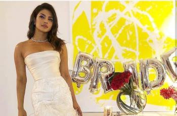 6 Potret Bridal Shower Priyanka Chopra, Meriah Banget!