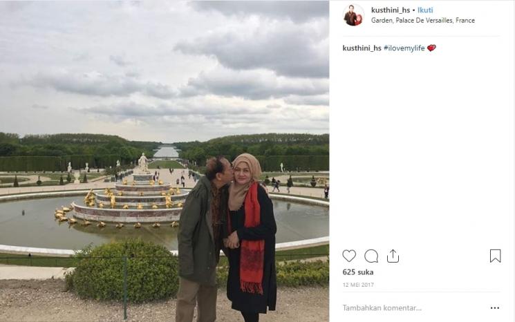 Kusthini Harjono Sigit, ibunda Maia Estianty. (Instagram/@kustini_hs)