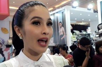 Tak Cuma Sandra Dewi, 4 Artis Tanah Air Ini Juga Punya Toko Perhiasan lho!