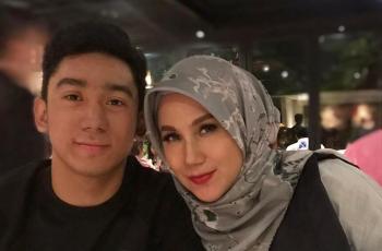 Punya Anak Tunggal Cowok, 5 Seleb Ini Berasa Ada Pengawal Pribadi