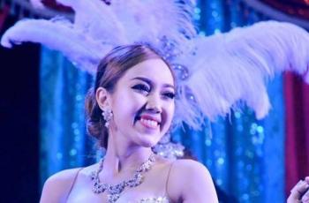Kenalan Yuk sama Pennapa Naebchid, Penyanyi Thailand yang Viral