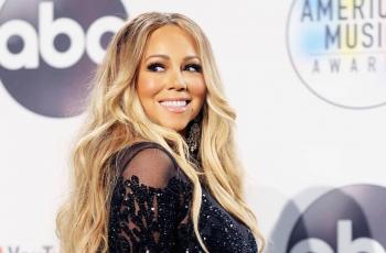 Bukan Ditendang, Mariah Carey Ikut Bottle Cap Challenge Pakai Suara Tinggi