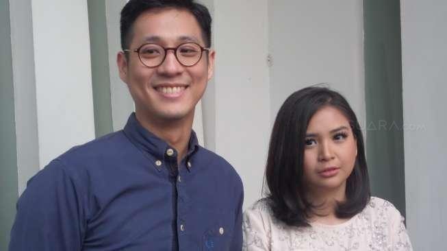Putri Titian dan Junior Liem (Suara.com/Nanda Hadiyanti)