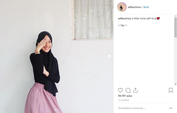 Gaya Adiba Khanza. (Instagram/@adiba.knza)