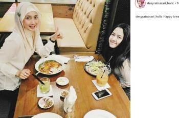 Saking Awet Mudanya, Desy Ratnasari dan Anaknya bak Kakak Adik