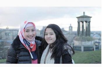 9 Potret Rumah Anak Desy Ratnasari: Dibeliin Biar Dekat Kampus
