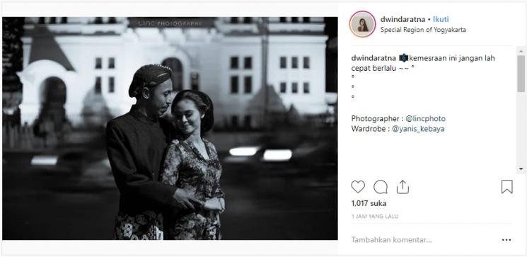 Foto prewedding Furry Setya dan Dwinda Ratna. (Instagram/@dwindartana)