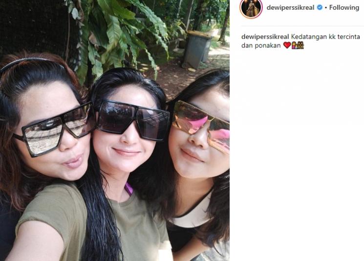 Dewi Perssik dan Meldi. (Suara.com/@dewiperssikreal)