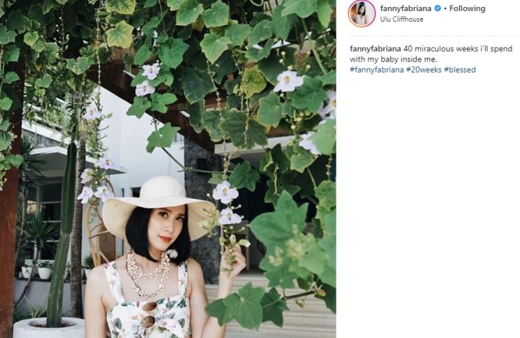 Momen babymoon Fanny Fabriana di Bali. (Instagram/@fannyfabriana)