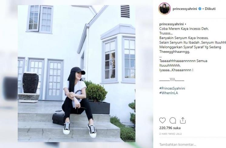 Syahrini. (Instagram/@princessyahrini)