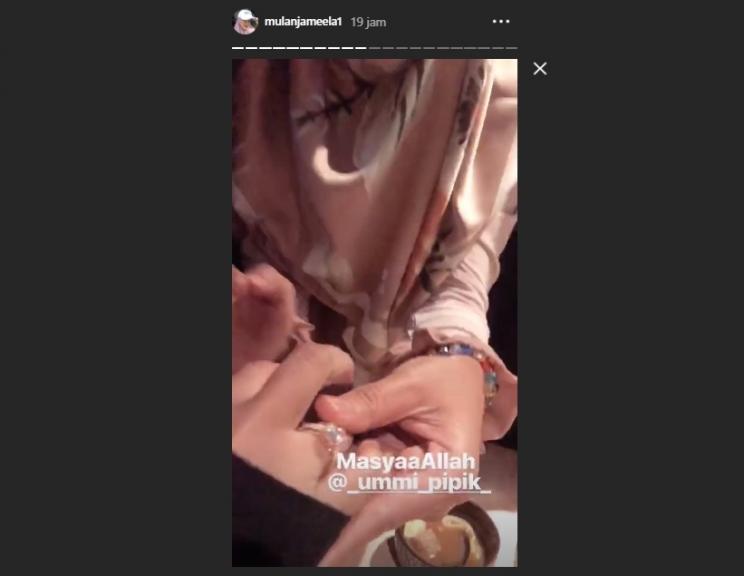 Ulang Tahun Umi Pipik. (Instagram/@mulanjameela1)