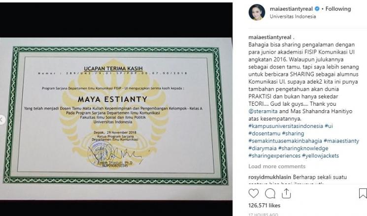 Suasana Maia Estianty saat mengajar di Universitas Indonesia (UI). (Instagram/@maiaestiantyreal)