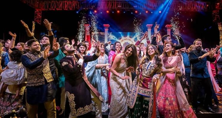 Momen Malam Musikal Priyanka Chopra dan Nick Jonas (Instagram/@priyankachopra)