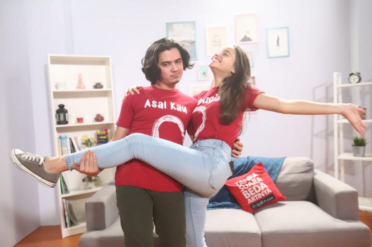 Aliando Syarief dan Aurora Ribero. (Matamata.com)