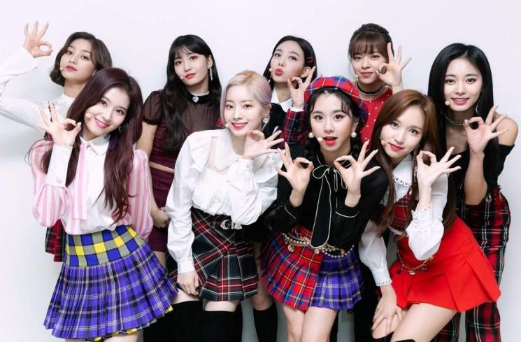 TWICE rilis album spesial (Soompi)