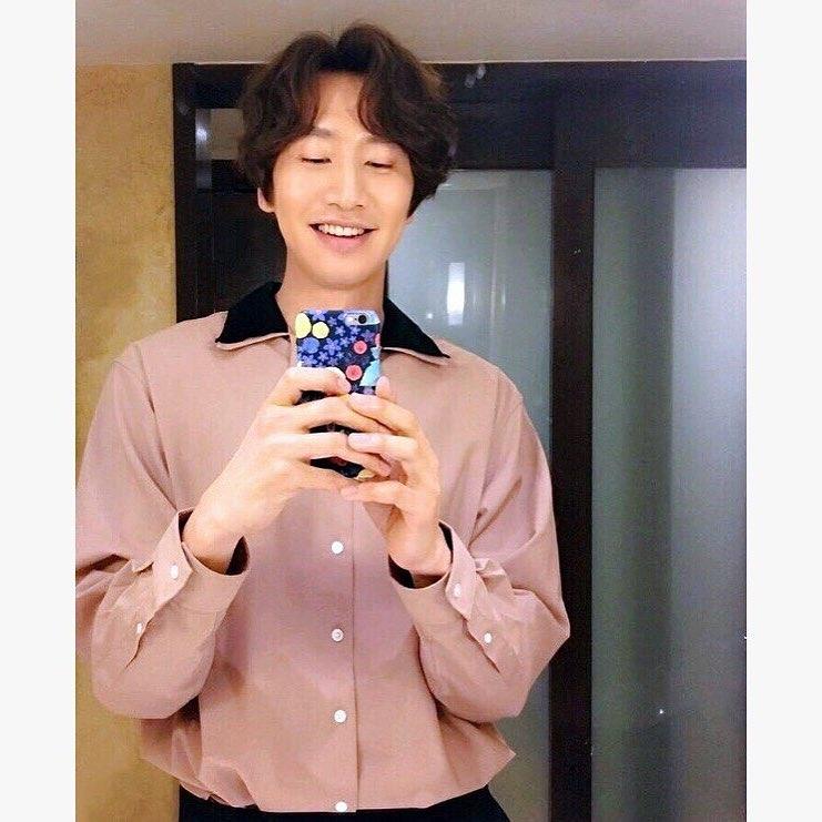 Lee Kwang Soo. (Instagram/@masijacoke850714)