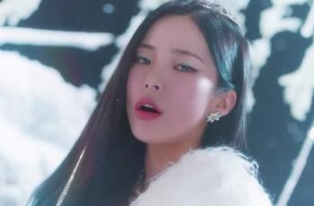 Heize Tampil Memikat di MV Musim Dingin Terbaru 'First Sight'