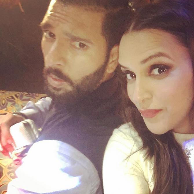 Neha Dhupia dan Yuvraj Singh (Instagram/@nehadhupia/bollywoodshaadis.com)