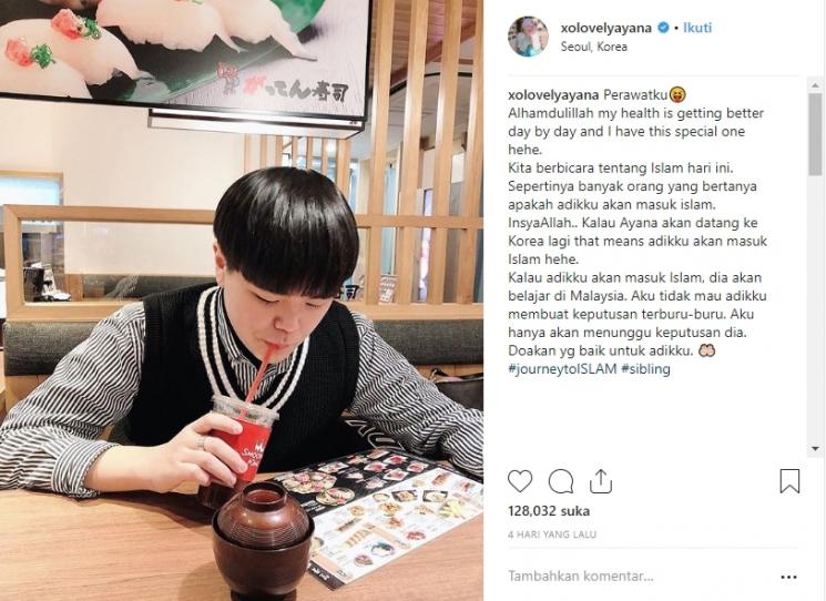 Ayana Moon ajari adiknya yang ingin jadi mualaf. (Instagram/@xolovelyayana)