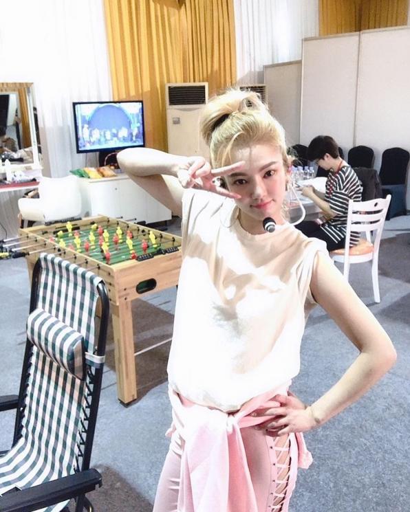 Hyoyeon SNSD ke Indonesia (Instagram/@watasiwahyo)