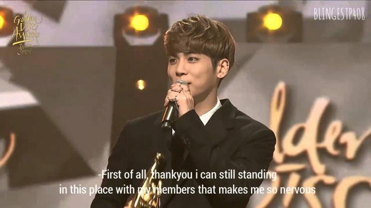 Jonghyun SHINee Raih Bonsang pertama (YouTube)