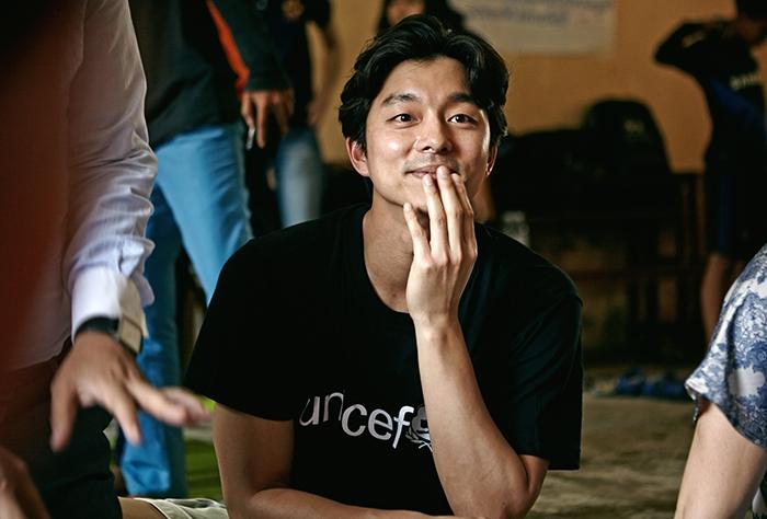 Gong Yoo jadi relawan (Soompi)