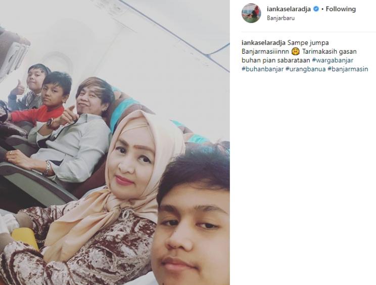 Ian Kasela bersama keluarga. (Instagram/@iankaselaradja)