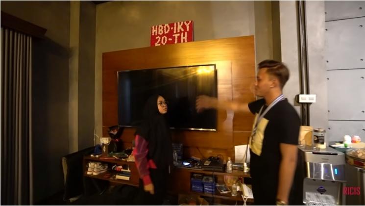 Kamar Rizky Febian. (YouTube/Ricis Official)