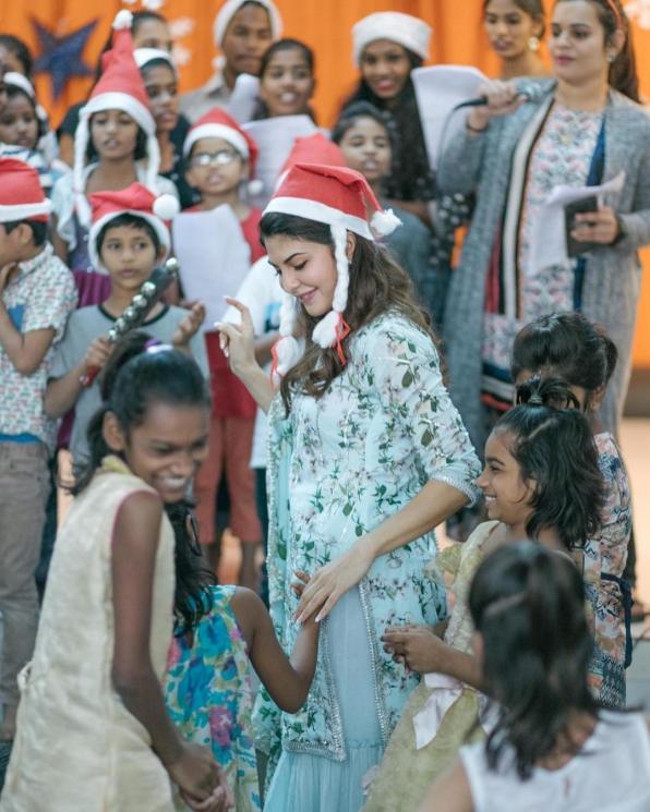 Jacqueline Fernandez Rayakan Momen Natal (Instagram/@jacquelinef143)
